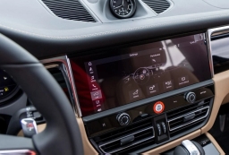 Porsche Macan T AWD 2026