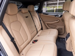 Porsche Macan T AWD 2026