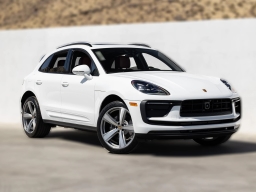 Porsche Macan T AWD 2026