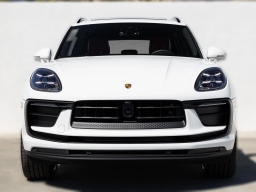Porsche Macan T AWD 2026
