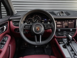 Porsche Macan T AWD 2026