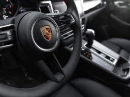 Porsche Macan T AWD 2026