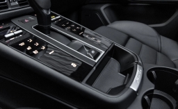 Porsche Macan T AWD 2026