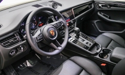 Porsche Macan T AWD 2026