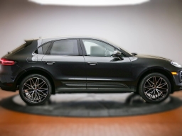 Porsche Macan T AWD 2026