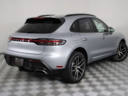 Porsche Macan T AWD 2026