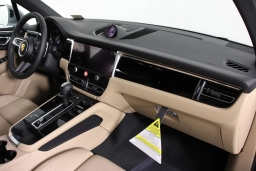 Porsche Macan T AWD 2026