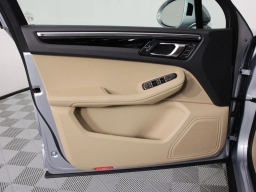 Porsche Macan T AWD 2026