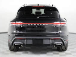 Porsche Macan T AWD 2026