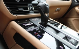 Porsche Macan T AWD 2026