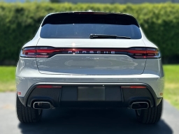 Porsche Macan T AWD 2026