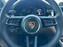 Porsche Macan T AWD 2026