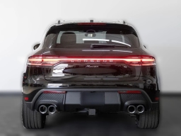 Porsche Macan Base AWD 2026