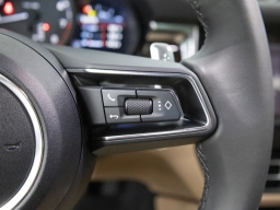Porsche Macan Base AWD 2026