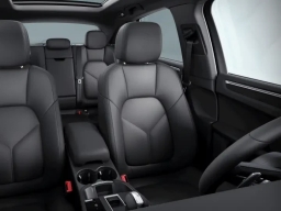 Porsche Macan T AWD 2026