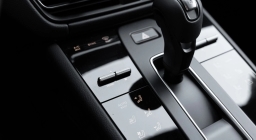 Porsche Macan T AWD 2026