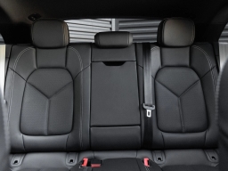 Porsche Macan T AWD 2026