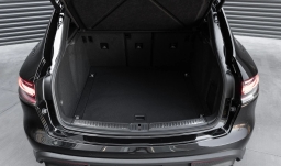 Porsche Macan T AWD 2026