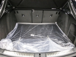 Porsche Macan T AWD 2026