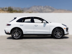 Porsche Macan T AWD 2026