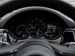 Porsche Macan T AWD 2026