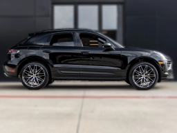 Porsche Macan Base AWD 2026