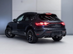 Porsche Macan T AWD 2026