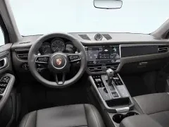 Porsche Macan T AWD 2026