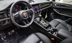 Porsche Macan T AWD 2026