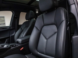 Porsche Macan T AWD 2026
