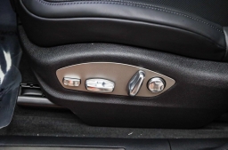 Porsche Macan T AWD 2026