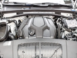 Porsche Macan T AWD 2026