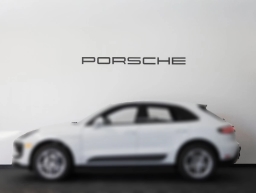 Porsche Macan Base AWD 2026