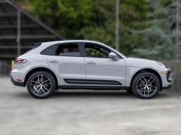 Porsche Macan T AWD 2026