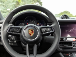 Porsche Macan T AWD 2026