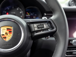 Porsche Macan T AWD 2026