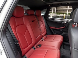 Porsche Macan T AWD 2026