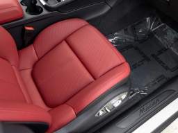 Porsche Macan T AWD 2026