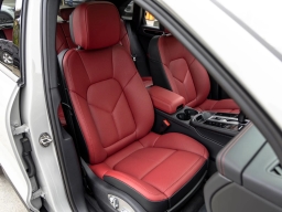 Porsche Macan T AWD 2026