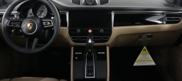Porsche Macan T AWD 2026