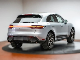 Porsche Macan T AWD 2026