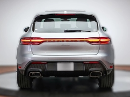 Porsche Macan T AWD 2026