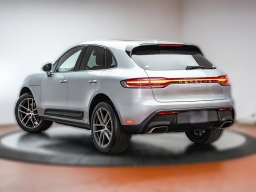 Porsche Macan T AWD 2026