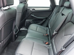 Porsche Macan T AWD 2026