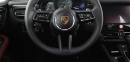 Porsche Macan T AWD 2026