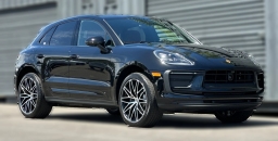 Porsche Macan Base AWD 2026