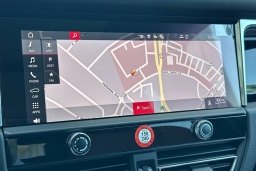 Porsche Macan Base AWD 2026