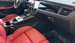 Porsche Macan T AWD 2026