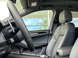 Porsche Macan T AWD 2026