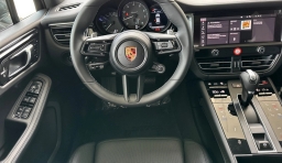Porsche Macan T AWD 2026